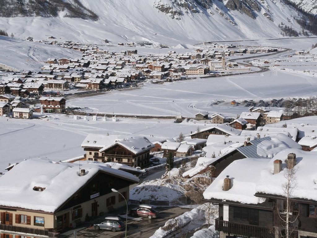 Serene Holiday Home in Livigno Italy near Ski Area Esterno foto
